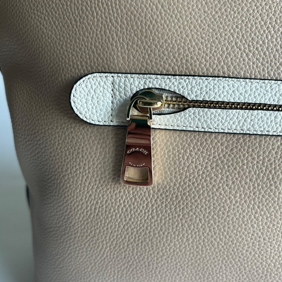 Coach Cream White Black Genuine Leather Tote - Picture 3 of 12